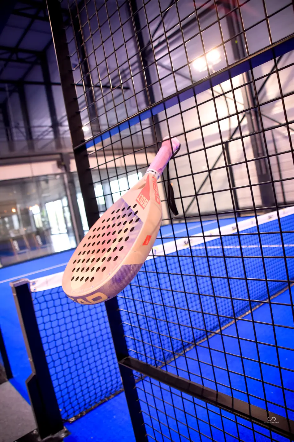 Match de championnat de padel par équipe